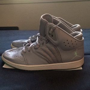 Nike Air Jordan 1 Flight 4 Premium (Refurbished)